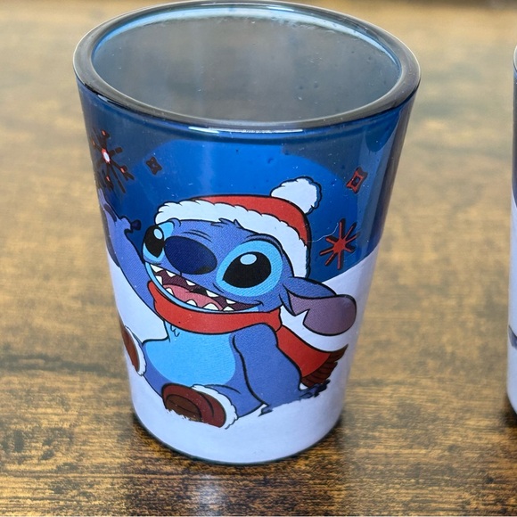 Disney Lilo & Stitch glassware set of four 1.5 oz shot display glasses Christmas - Picture 3 of 9
